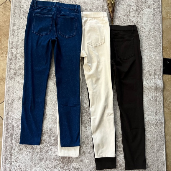 Uniqlo stretch denim pull-on pants - Picture 2 of 12